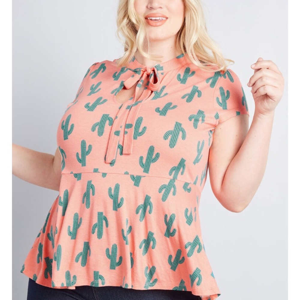 NWT ModCloth Feeling Fem Knit Top Cactus Print